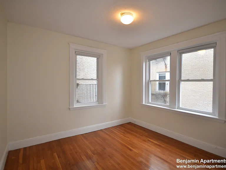 1810 Commonwealth Ave #27 — Photo 5