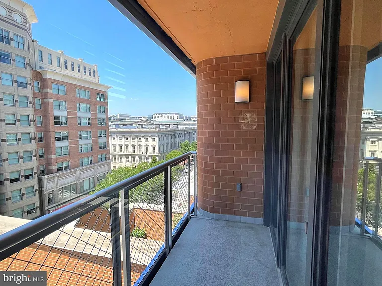 616 E St NW #711 — Photo 17