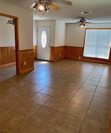 2nd image of 2040 Spanish Oaks Dr