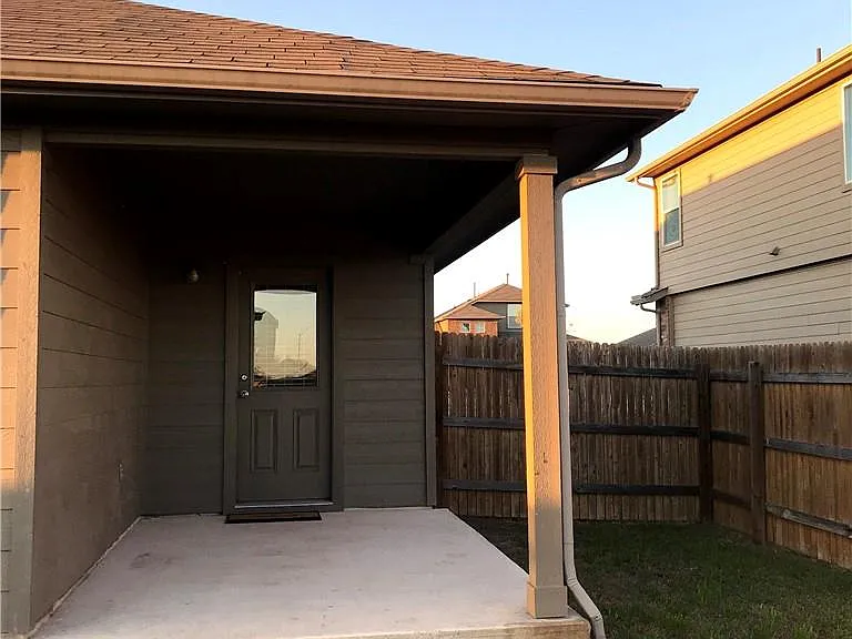 222 Camellia Dr — Photo 26