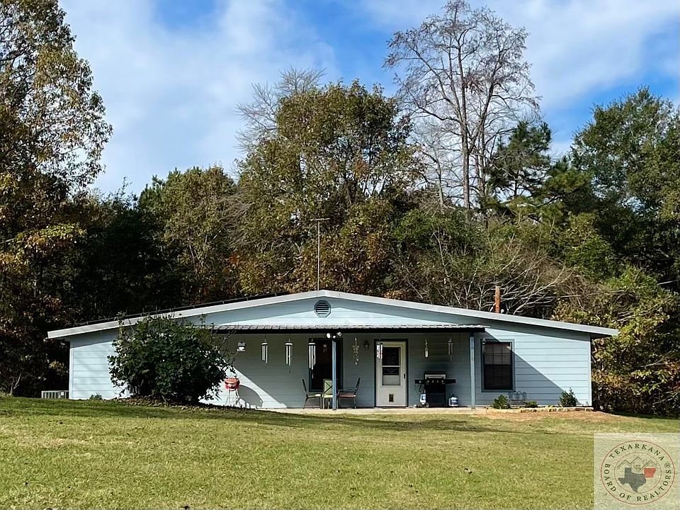1st image of 1611 Pine Valley