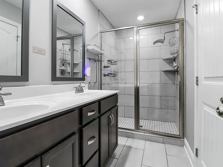 306 Lugano Ln — Photo 21