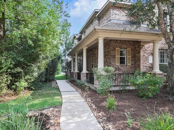 70 E Pipers Green St, The Woodlands, TX 77382