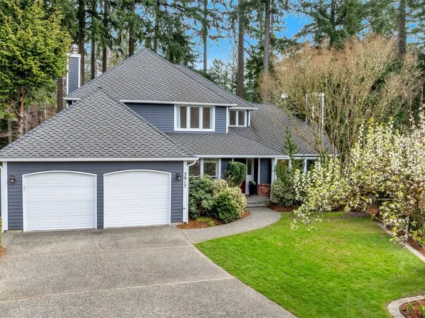 3915 245th Court SE, Sammamish, WA 98029