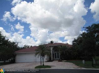 10345 NW 63rd Dr, Parkland, FL 33076