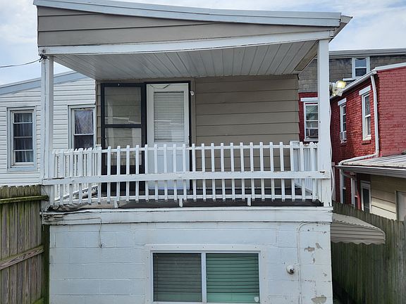 2nd image of 519 N 2nd St