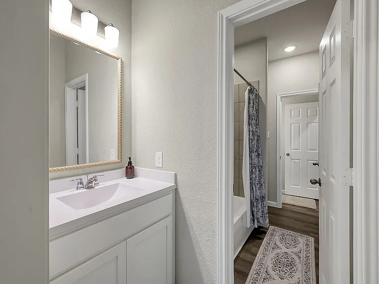 679 Red Elm Ln — Photo 29