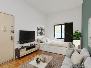 307 E 93rd St #1W, New York, NY 10128