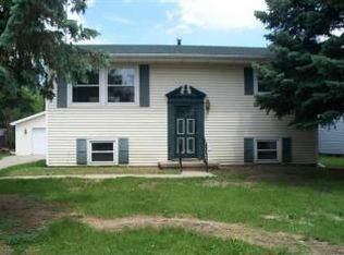 1205 W Pottawatamie St, Tecumseh, MI 49286