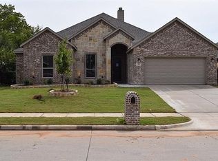 585 Ascot Way, Azle, TX 76020