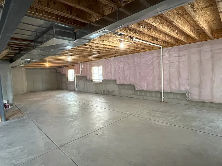 Huge unfinished basement.