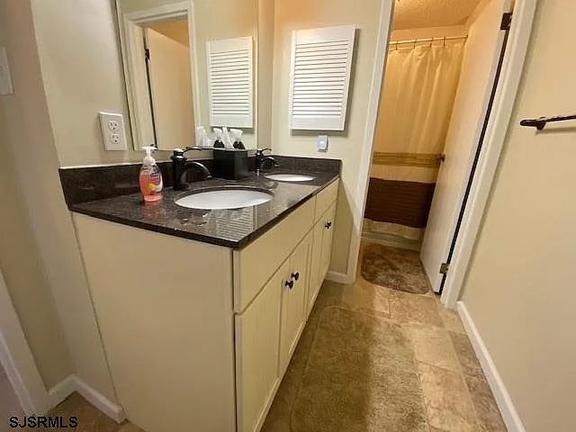 935 Ocean Ave #207 — Photo 19