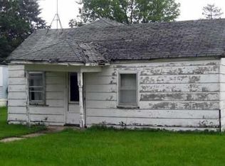 213 3rd St S, Hazleton, IA 50641