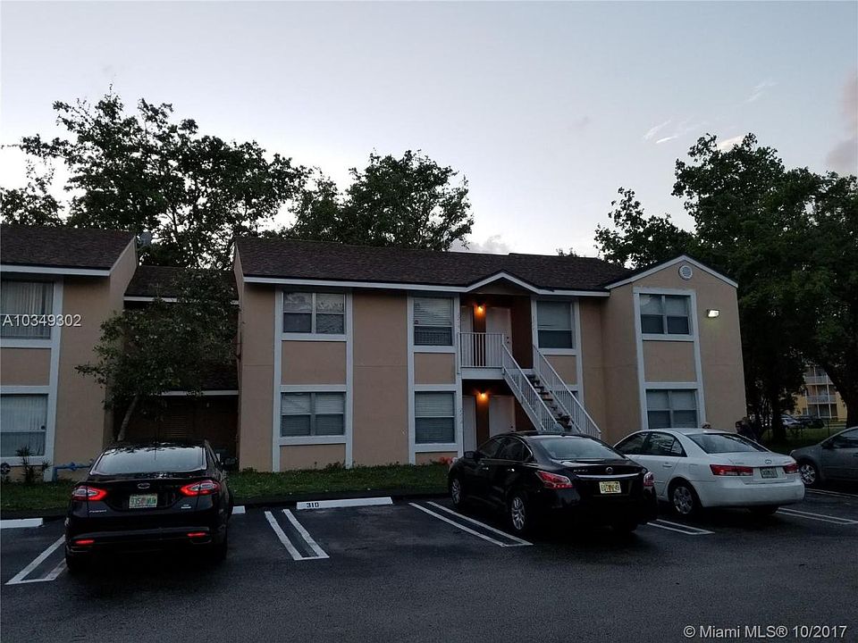1st image of 2216 SW 81st Ave