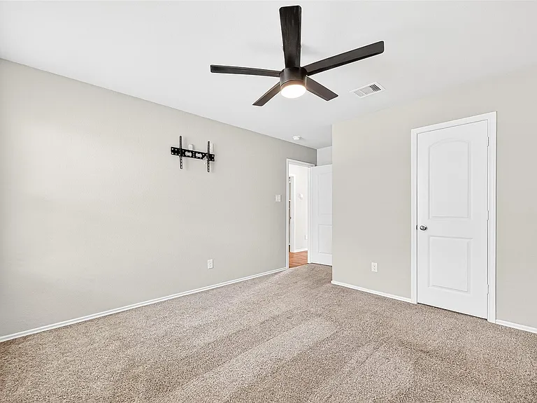 21414 Hartford Hollow Ln — Photo 13