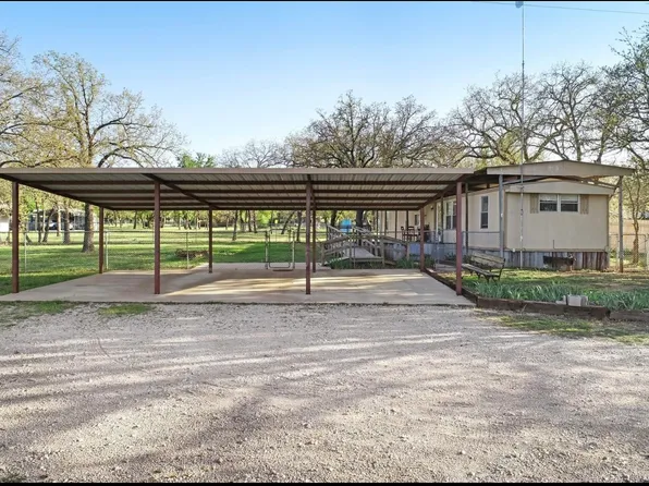 17 Love Ramp Rd, Palo Pinto, TX 76484