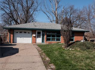 6107 Urbandale Ave, Des Moines, IA 50322