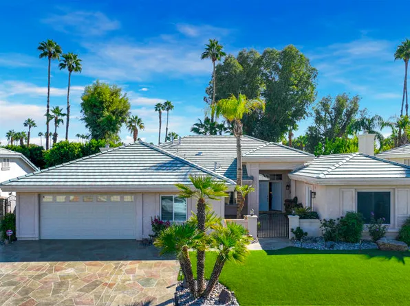 54 Sutton Pl E, Palm Desert, CA 92211
