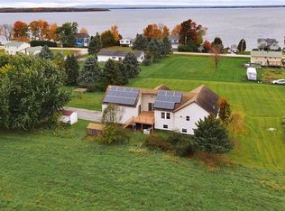 83 Adirondak Dr, Swanton, VT 05488