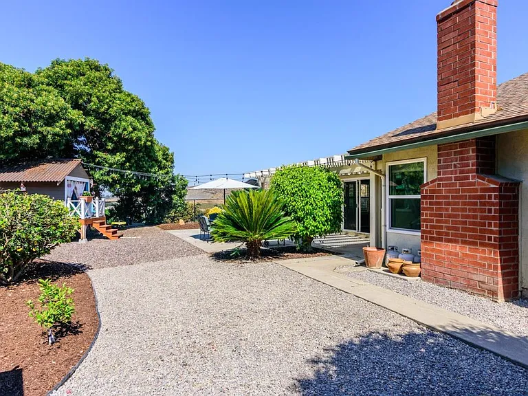 6555 Royal Gorge Ct — Photo 40
