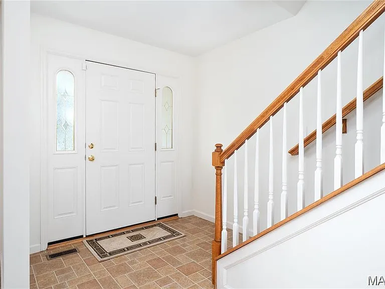 1120 Gulfstream Way — Photo 4