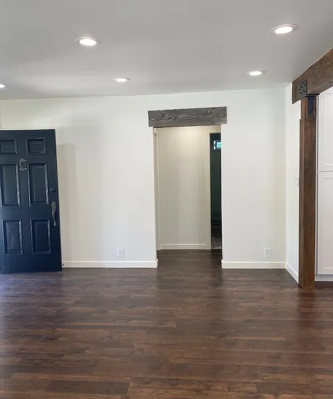 211 N 9th St — Photo 13