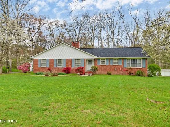 96 Mimosa Ln, Crossville, TN 38572