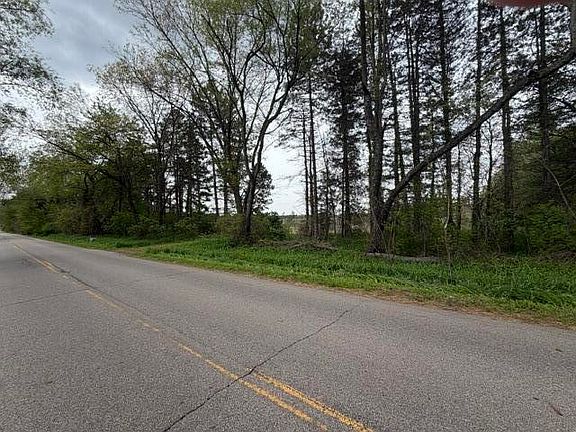 4th image of 18 Mile Rd