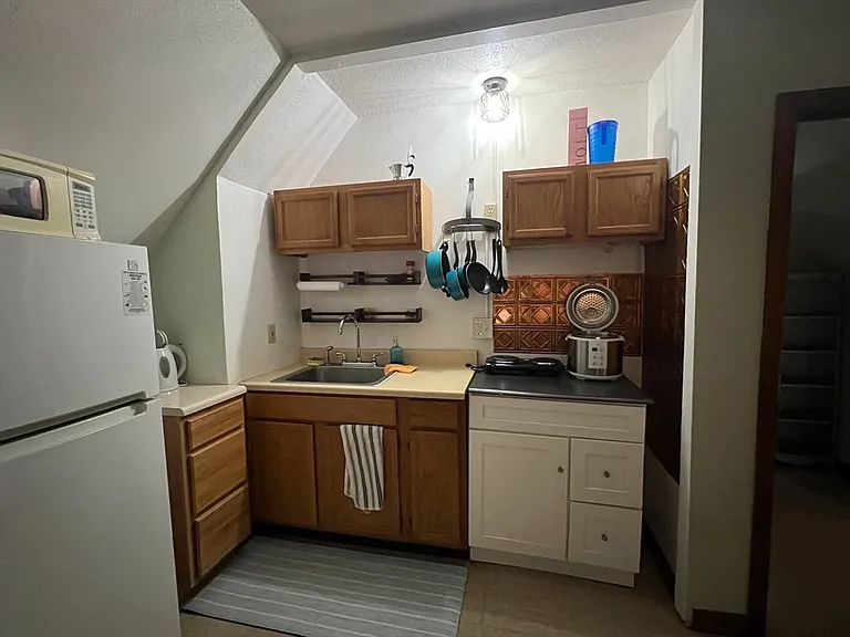 108 Brown Ave #3 — Photo 8