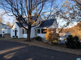 655 Harrison St, Scottsville, VA 24590