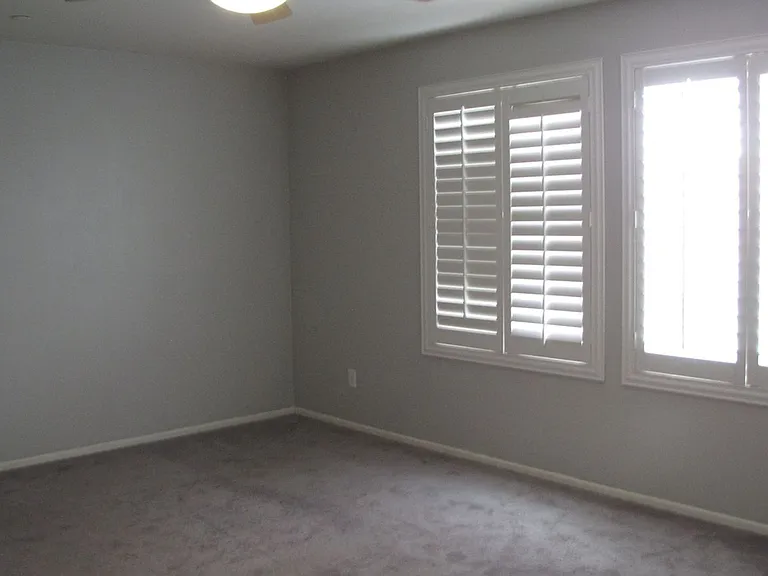 15645 Calabria Ct — Photo 12