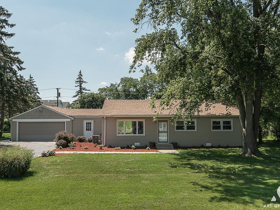 1st image of 8331 Hillcrest Dr