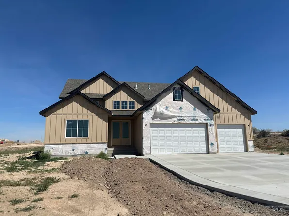 3035 Lake View Ct, Twin Falls, ID 83301