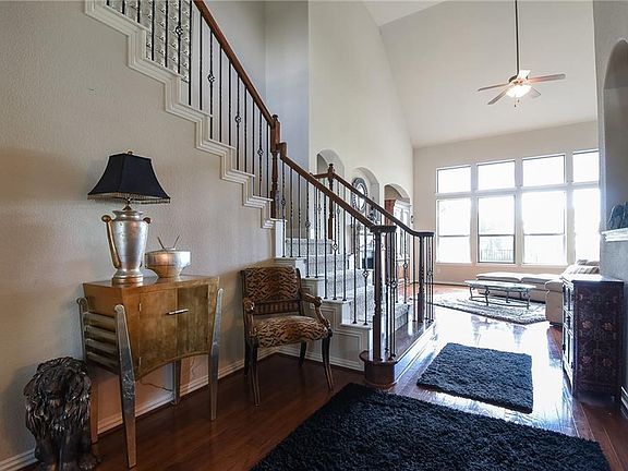 4th image of 2415 Shoal Creek Ln