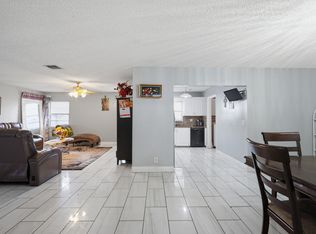 1301 SW 75th Avenue, North Lauderdale, FL 33068