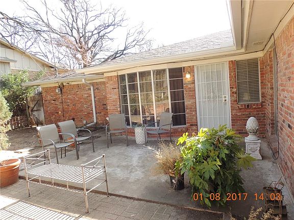 3rd image of 7517 Monterrey Dr
