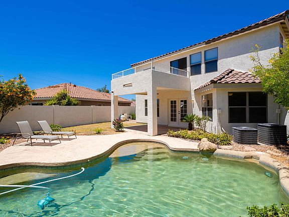 4th image of 5015 E Dale Ln