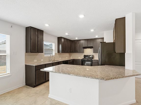 2nd image of 647 Ash Mill Dr