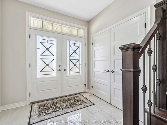 2nd image of 1 Hopkins St