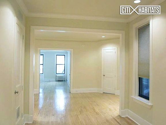 2nd image of 127 W 56th St Fl 4