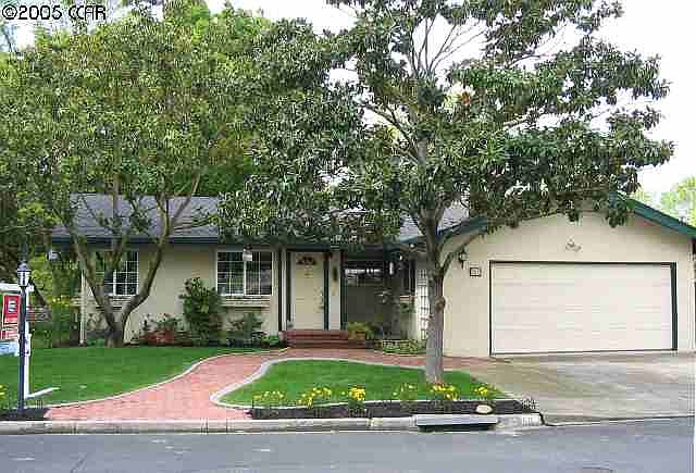 1st image of 260 Clydesdale Dr