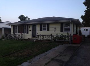 853 W Superior Ave, Jacksonville, IL 62650