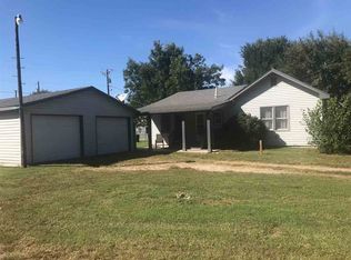 33733 61st Rd, Arkansas City, KS 67005