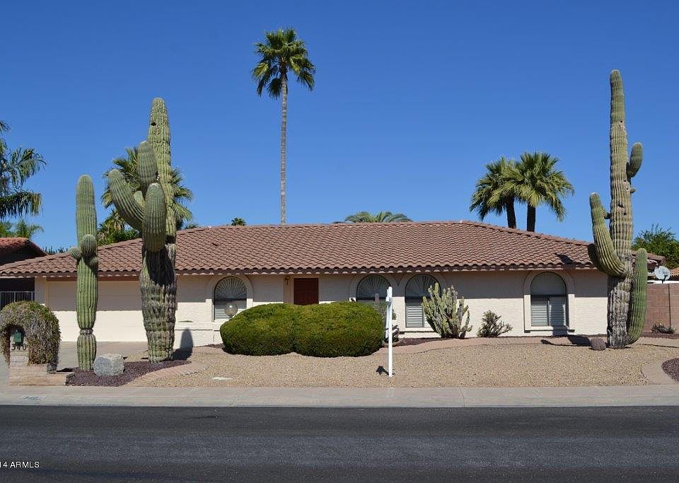 1st image of 340 E Tierra Buena Ln