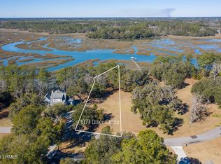 1077 Otter Cir, Beaufort, SC 29902