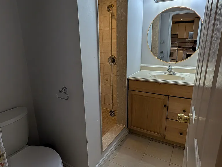 84 Apollo Rd #BASEMENT — Photo 6