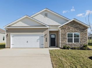 5065 Lost Creek Dr, Morristown, TN 37813