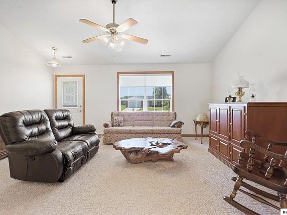 4th image of 108 Struble Cir