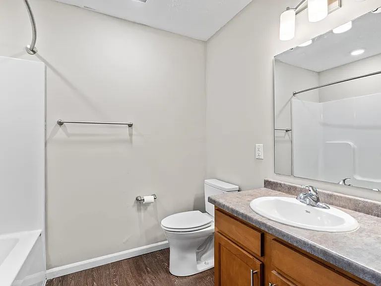 Blackhawk Commons — Photo 19