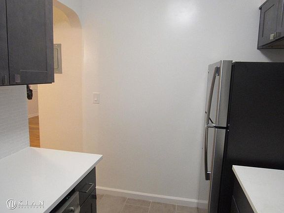 4th image of 6509 99th St APT 1T